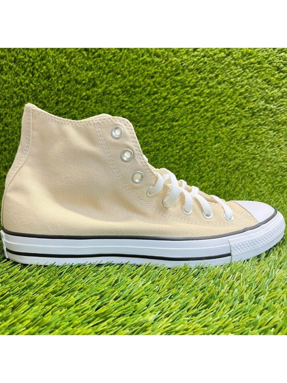 Converse Chuck Taylor All Star High Mens Size 9.5 Ivory Athletic Shoes Sneakers